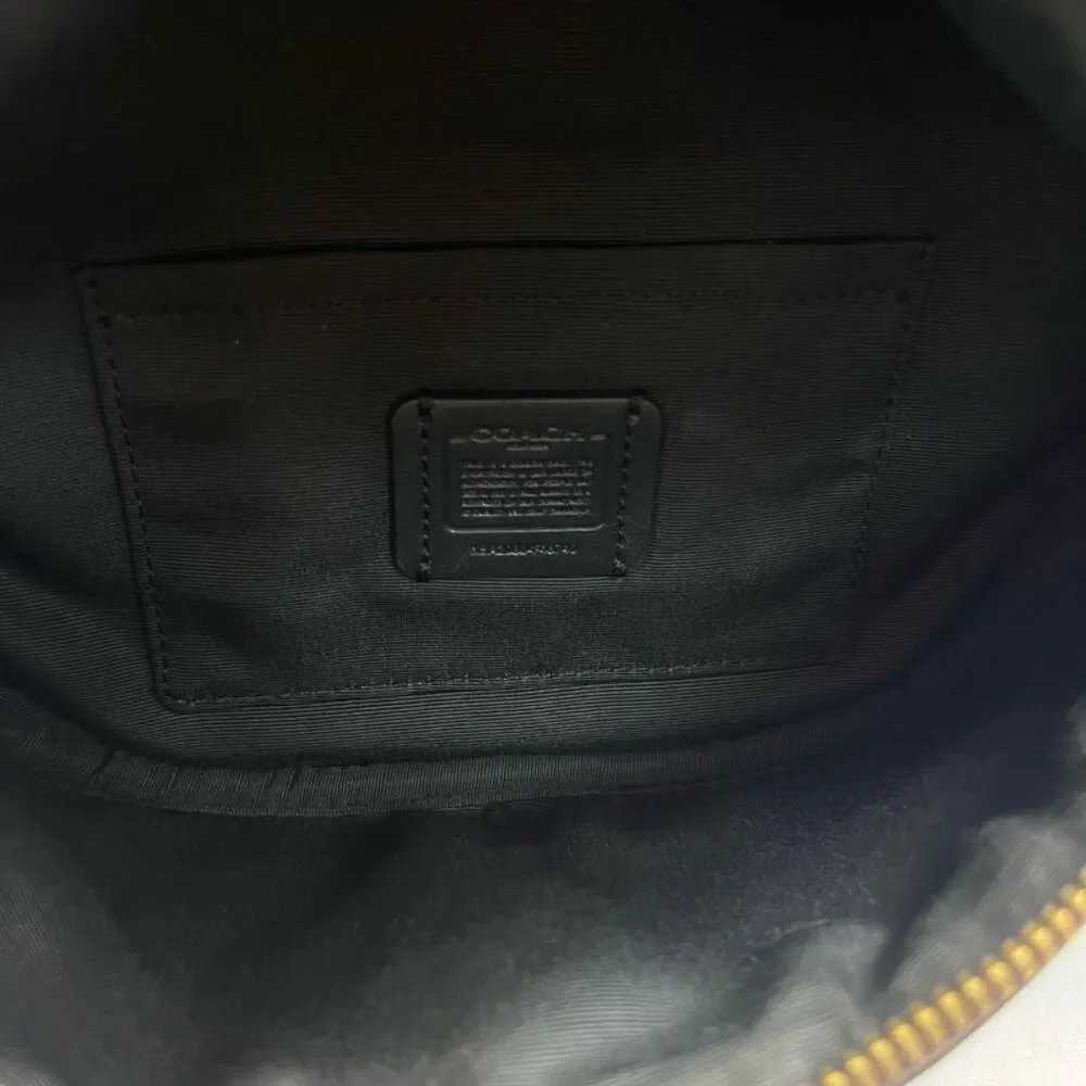Coach Women Pre-Loved Bag Very Good Condition